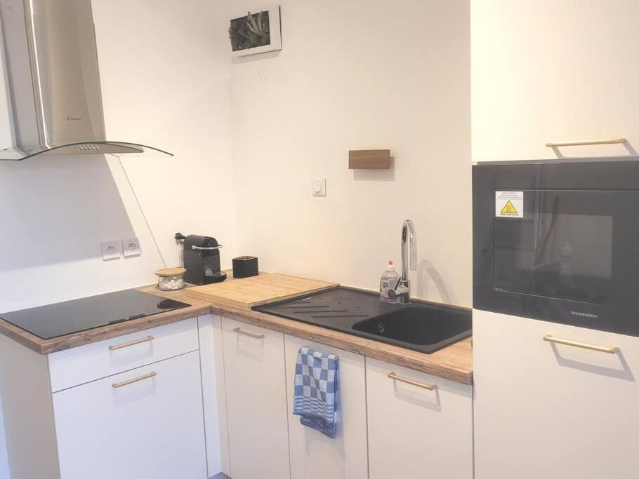 Le Paseo Apartment Troyes Ngoại thất bức ảnh