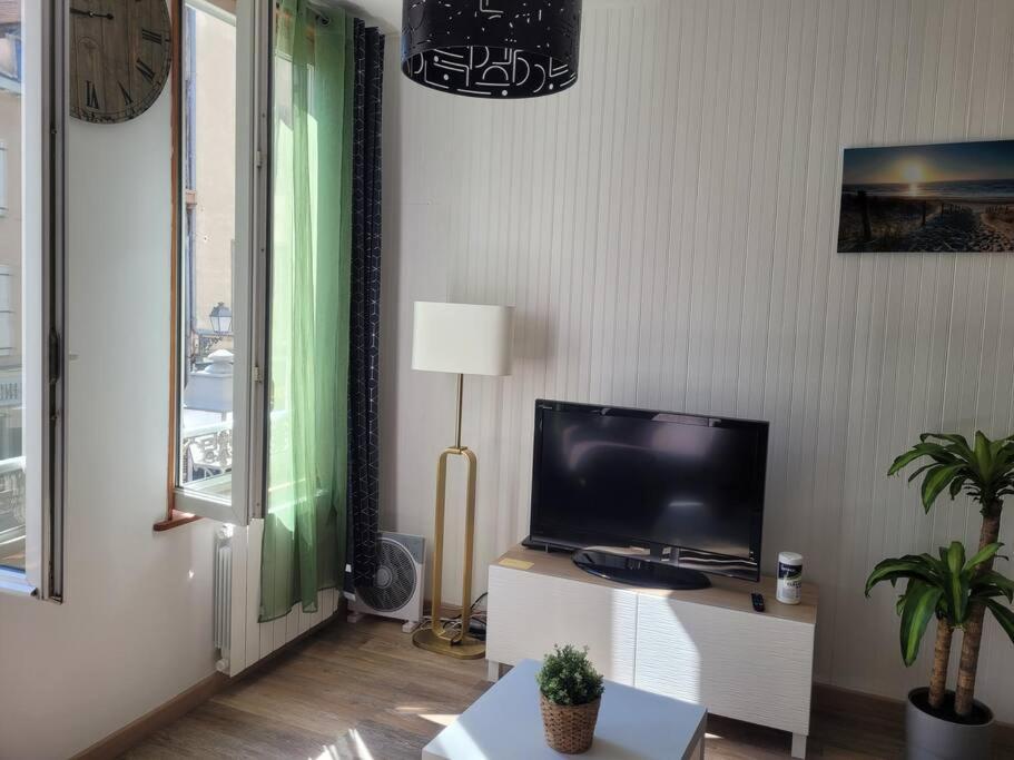 Le Paseo Apartment Troyes Ngoại thất bức ảnh